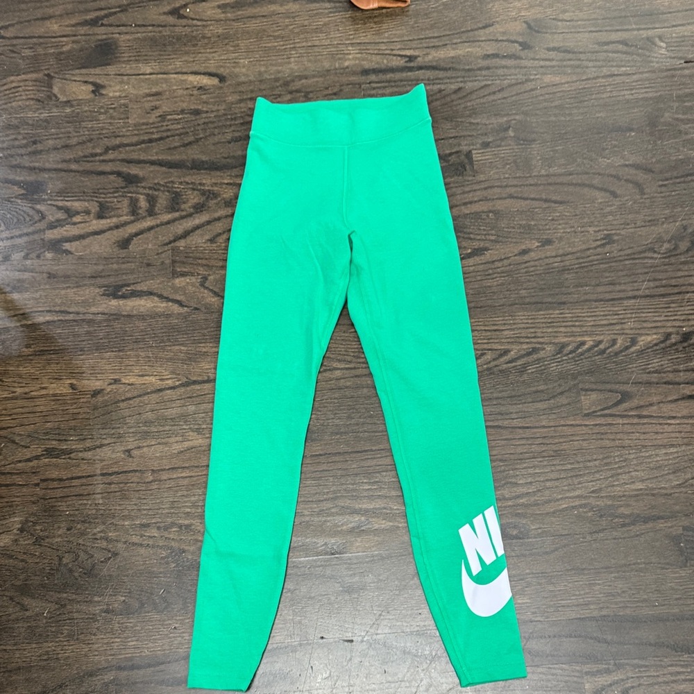 Nike Women’s Green Leggings